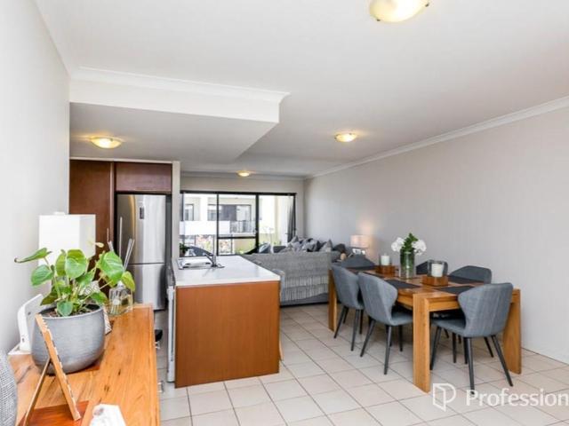 Apartment for sale in Currambine, Western Australia