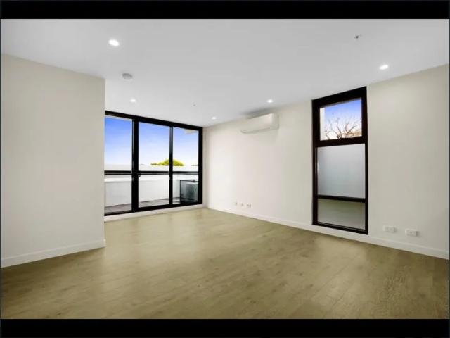 Apartment for rent in McKinnon, Melbourne