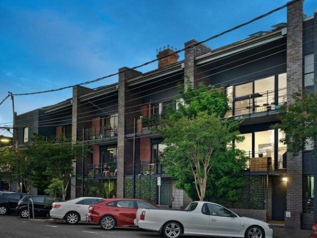 Townhouse for rent in Camerons Creek, Victoria