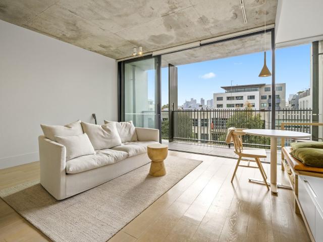 Apartment for rent in Port Melbourne, Melbourne