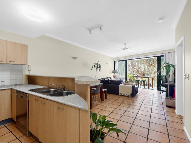 Apartment for sale in Sunrise Beach, Queensland