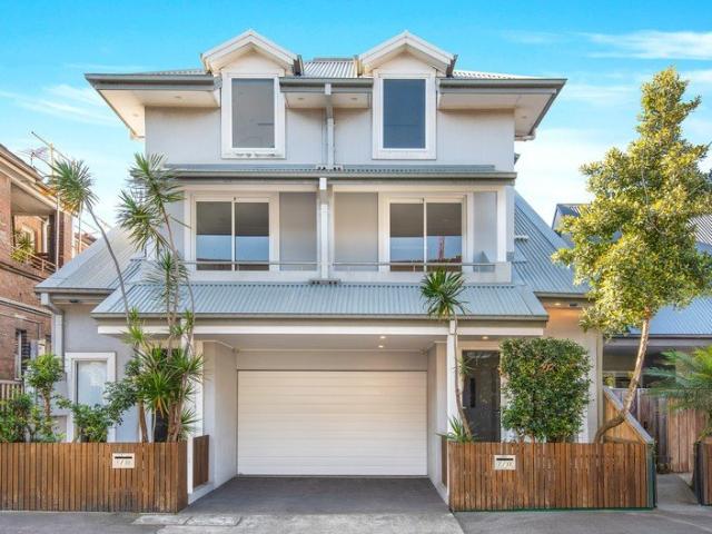 Duplex for rent in Sydney, New South Wales