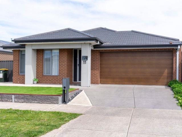 House for sale in Pinegrove, Melbourne