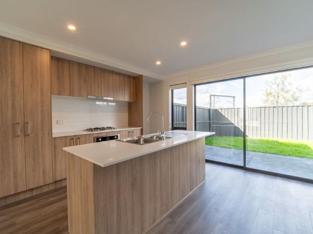 Townhouse for rent in Camerons Creek, Victoria