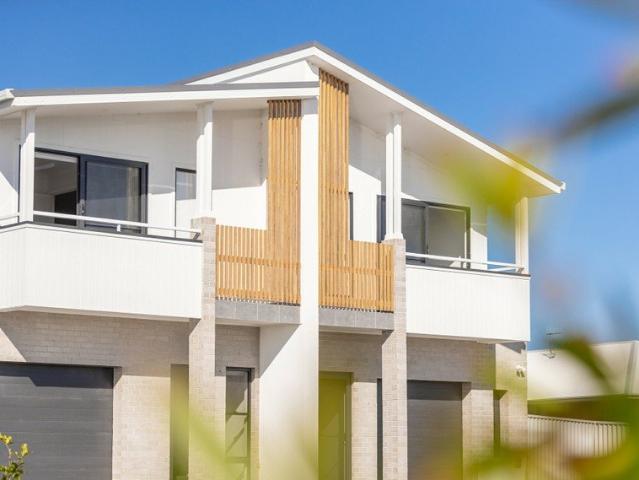 Townhouse for sale in Old Bar, New South Wales