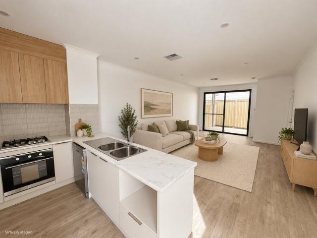 Townhouse for rent in Marion, Adelaide
