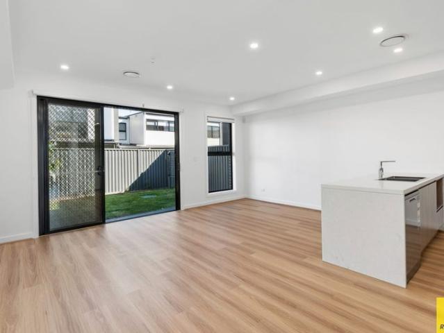 House for rent in Wollongong West, New South Wales