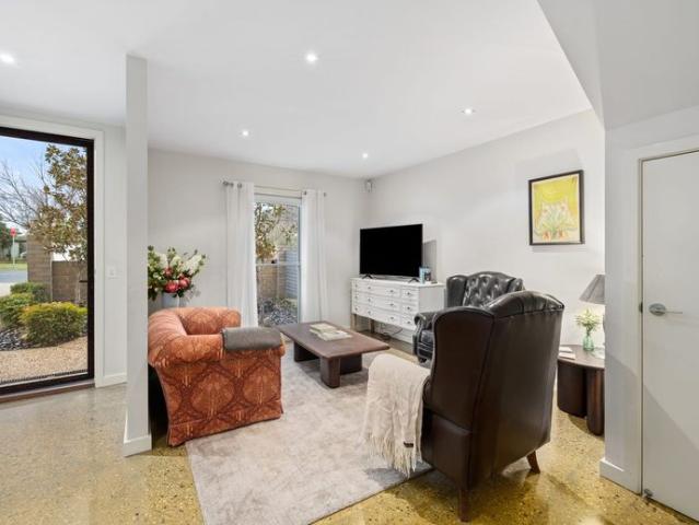 Townhouse for rent in Albury, New South Wales
