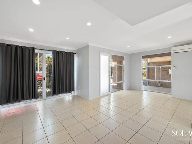 Townhouse for rent in West Gladstone, Gladstone