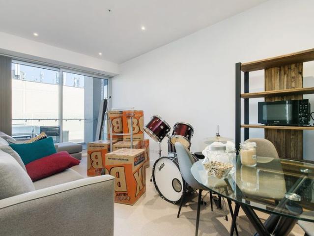 Apartment for rent in Adelaide