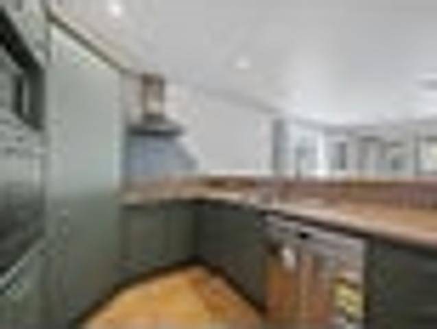 Apartment for sale in Matata, Wellington