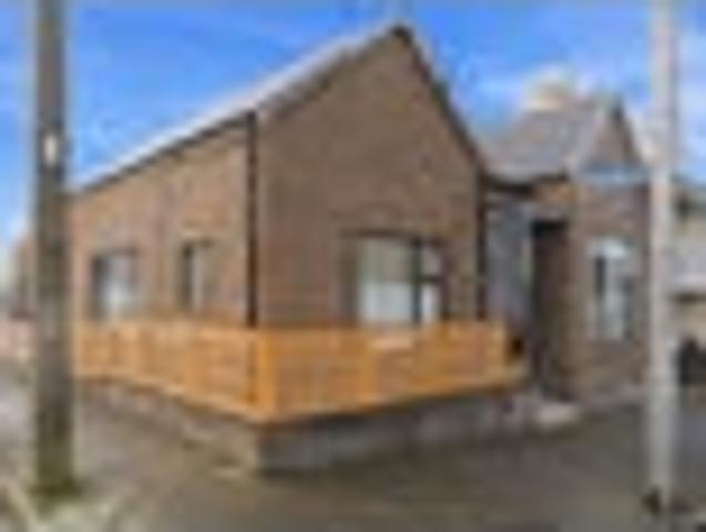 House for sale in Otakou