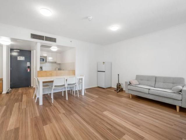 Apartment for rent in Toombul, Queensland