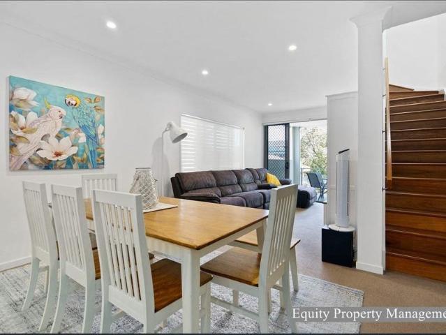 Townhouse for rent in Toombul, Queensland