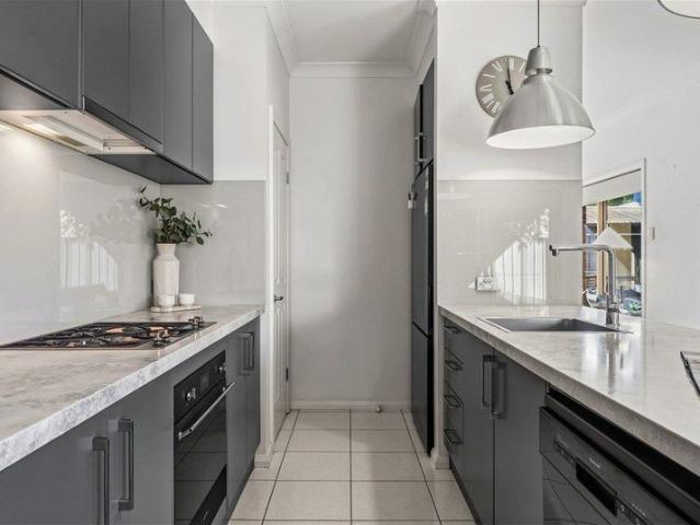 Townhouse for rent in Horseshoe Creek, South Australia