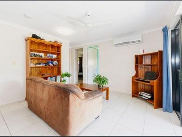House for rent in Bushland Beach, Queensland