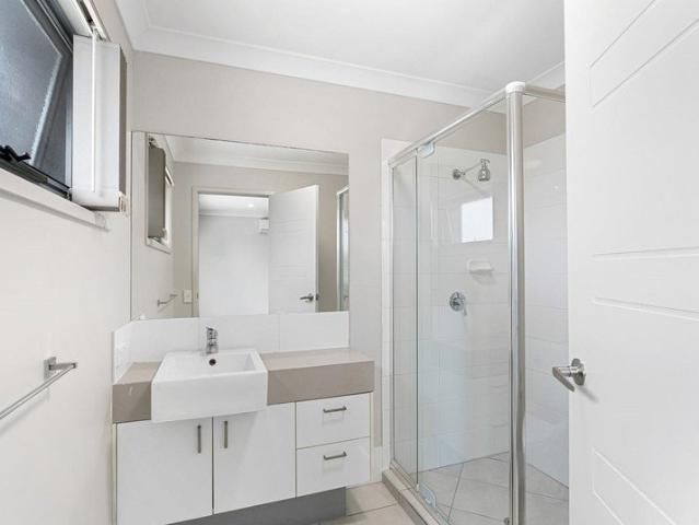 Townhouse for rent in Toombul, Queensland