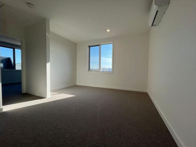Townhouse for rent in Camerons Creek, Victoria