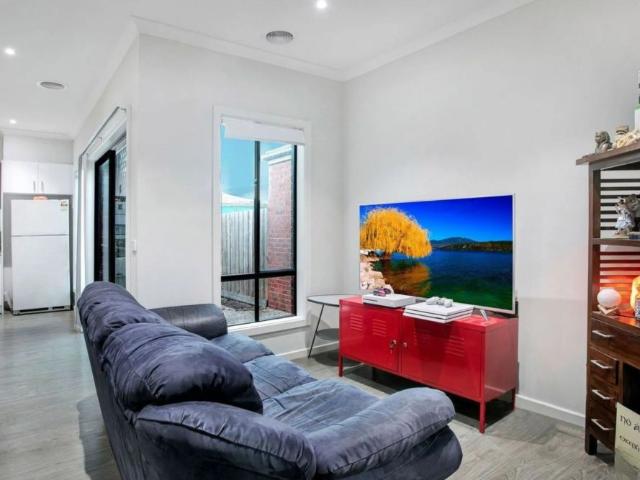 House for rent in Windermere, Melbourne
