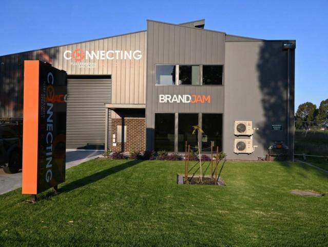 Warehouse for rent in West Wodonga, Victoria