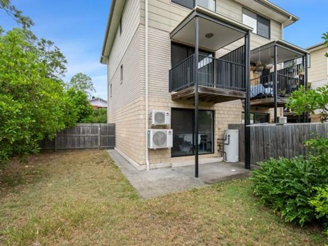 Townhouse for sale in Toombul, Queensland