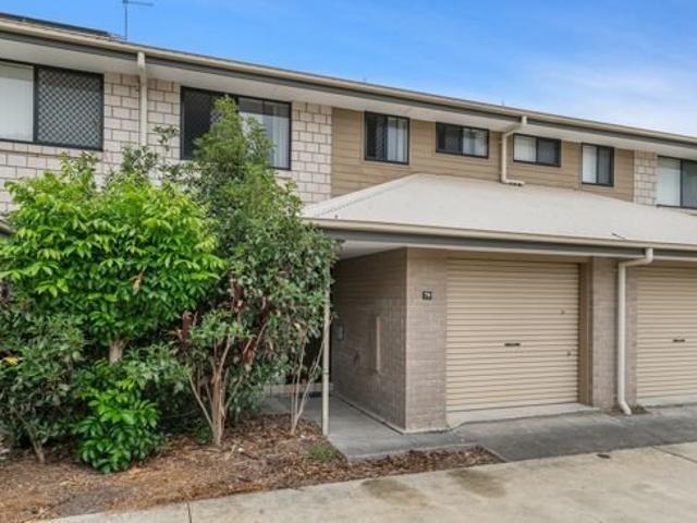Townhouse for rent in Toombul, Queensland