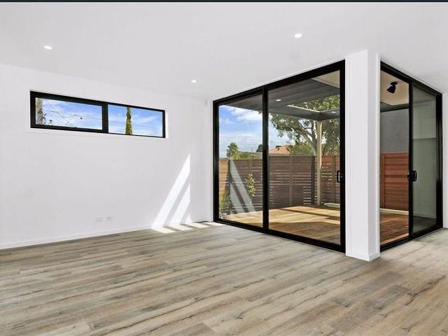 Townhouse for rent in Camerons Creek, Victoria