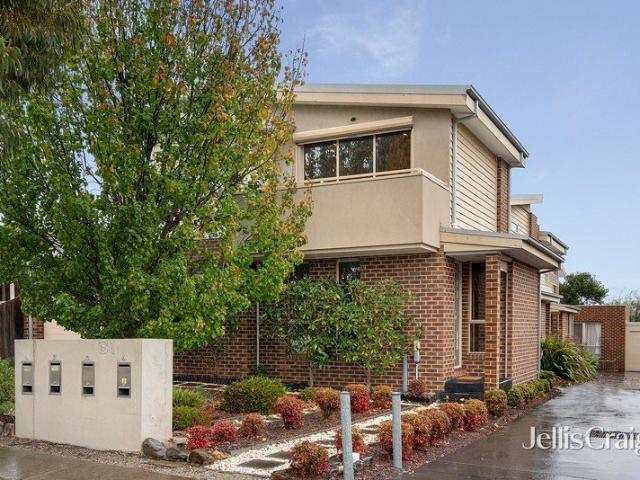 Townhouse for sale in Camerons Creek, Victoria
