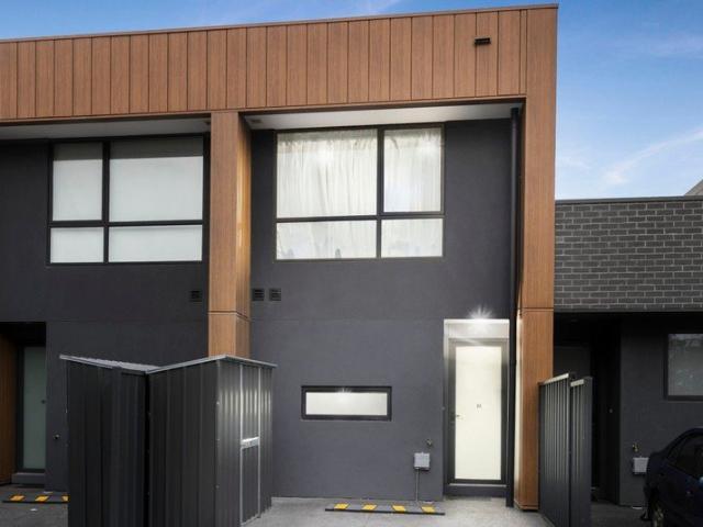 Townhouse for sale in Camerons Creek, Victoria