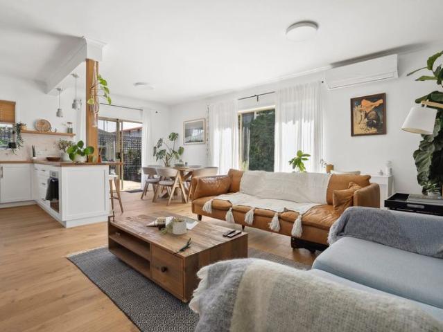 Townhouse for rent in Geelong West, Geelong