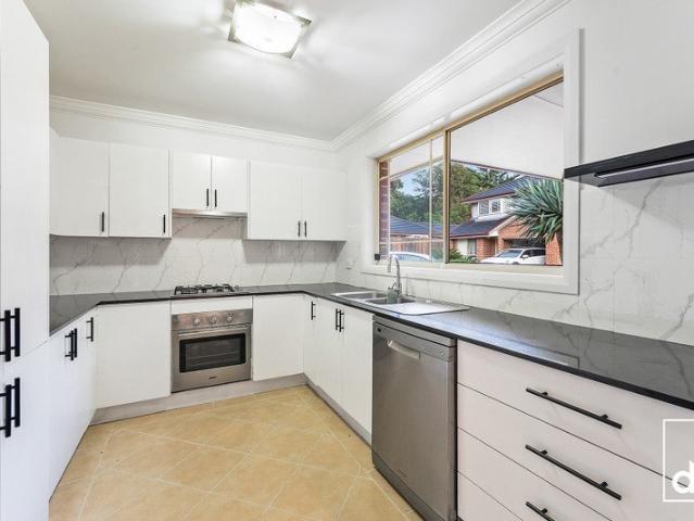 Villa for rent in Wollongong West, New South Wales