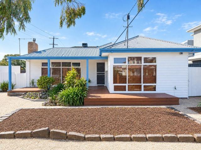House for rent in Altona, Melbourne