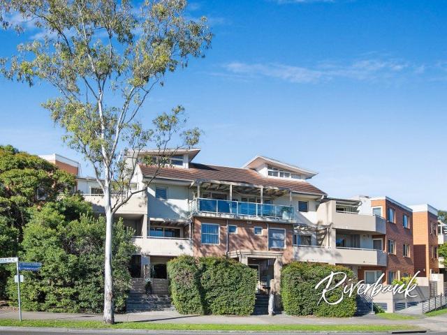 Townhouse for rent in Sydney, New South Wales