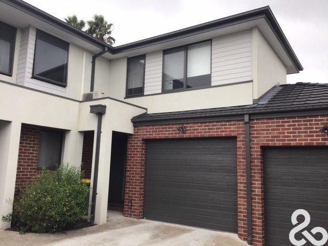 Townhouse for rent in Camerons Creek, Victoria