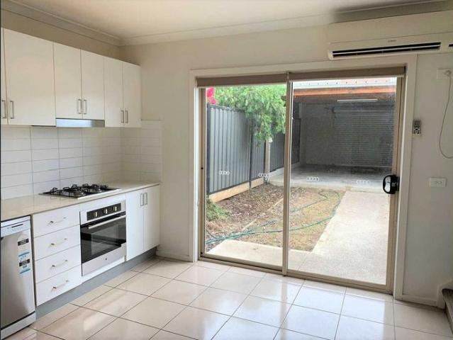 Townhouse for rent in Camerons Creek, Victoria