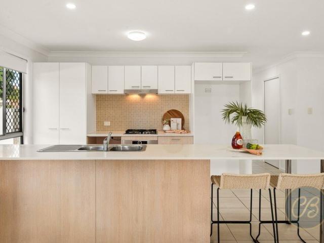 Townhouse for sale in Methul, Queensland
