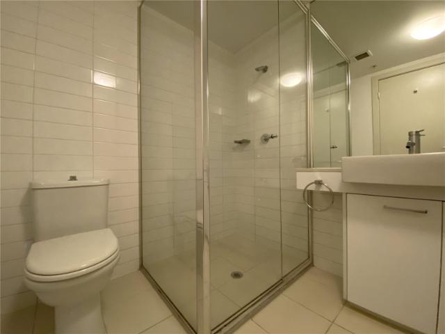Apartment for rent in Docklands, Melbourne