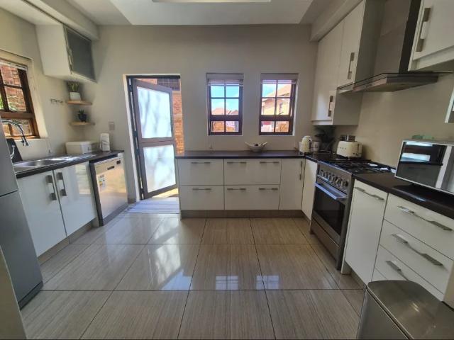Townhouse for sale in Ekurhuleni, Gauteng