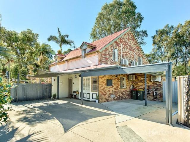 Duplex for sale in Fitzgibbon