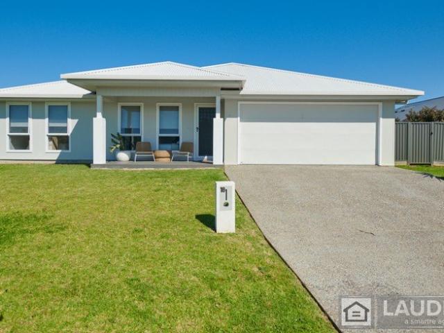 Duplex for sale in Old Bar, New South Wales