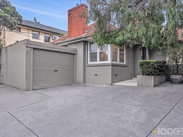 Townhouse for sale in Camerons Creek, Victoria