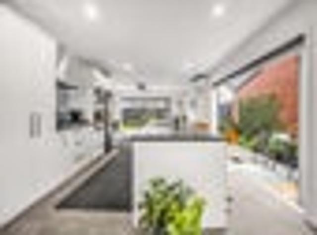 House for sale in Chartwell
