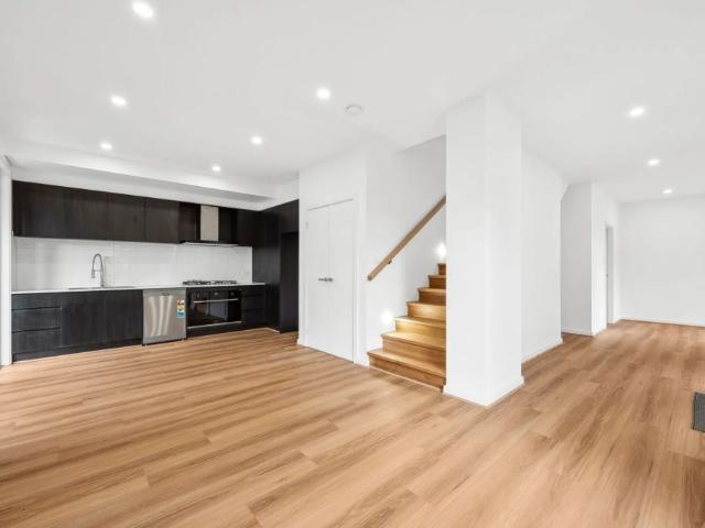 Townhouse for rent in Camerons Creek, Victoria