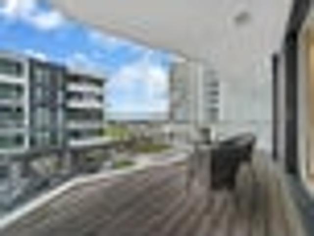 House for sale in Alexandra Park Apartments, Albert-Eden