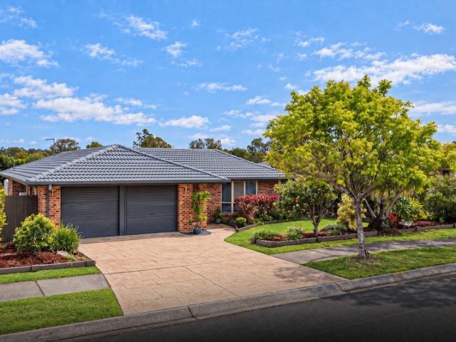 House for sale in Norfolk Village, Gold Coast City
