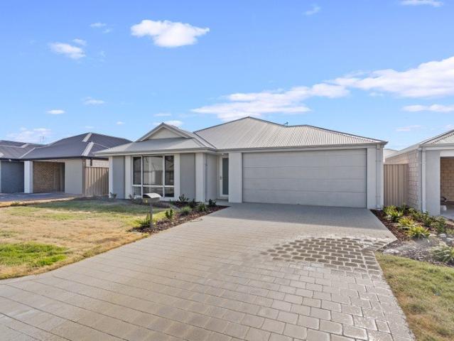 House for rent in Secret Harbour, Western Australia