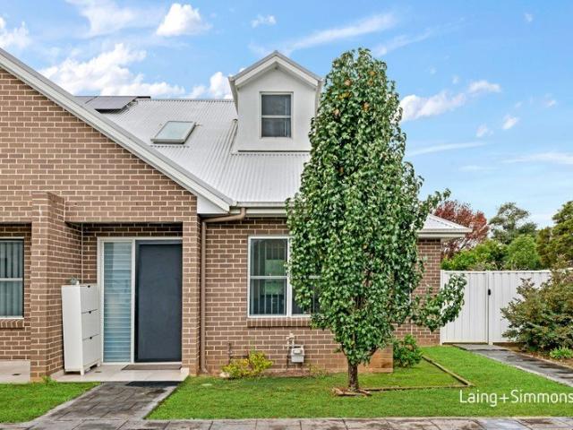 Townhouse for sale in Sydney, New South Wales