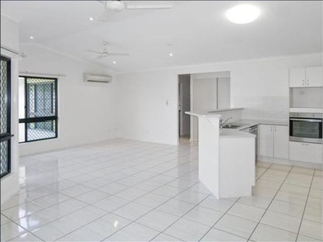House for rent in Bushland Beach, Townsville City