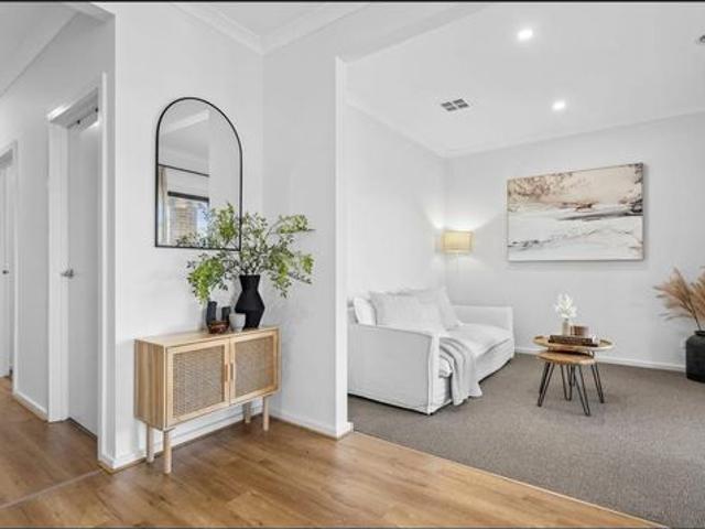 House for rent in Woodend, Victoria