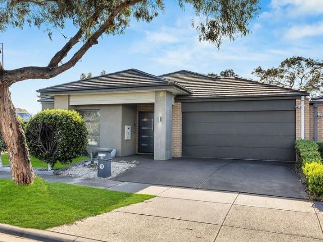 House for sale in Lyndhurst, Victoria